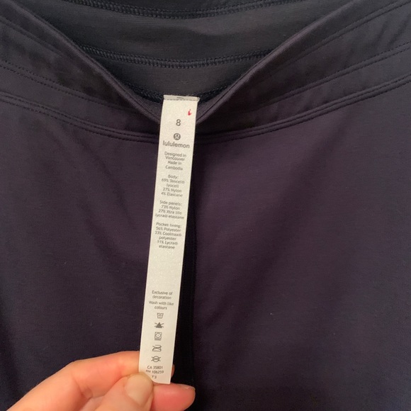 Lululemon sweatpants size 8 - Picture 3 of 6